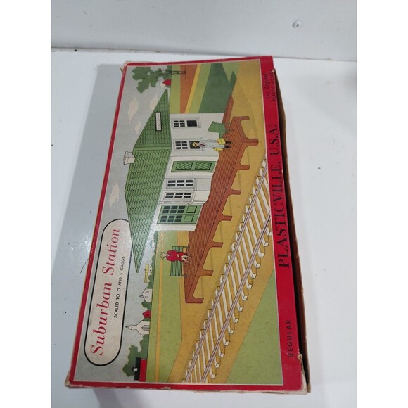Plasticville 1616 O/S Gauge Model Railroad Scenery Suburban Station Kit w/Box - Picture 6 of 7